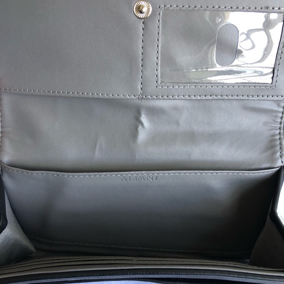 Alfani Bangle Organizer Wallet, Black, NWT - Picture 4 of 6